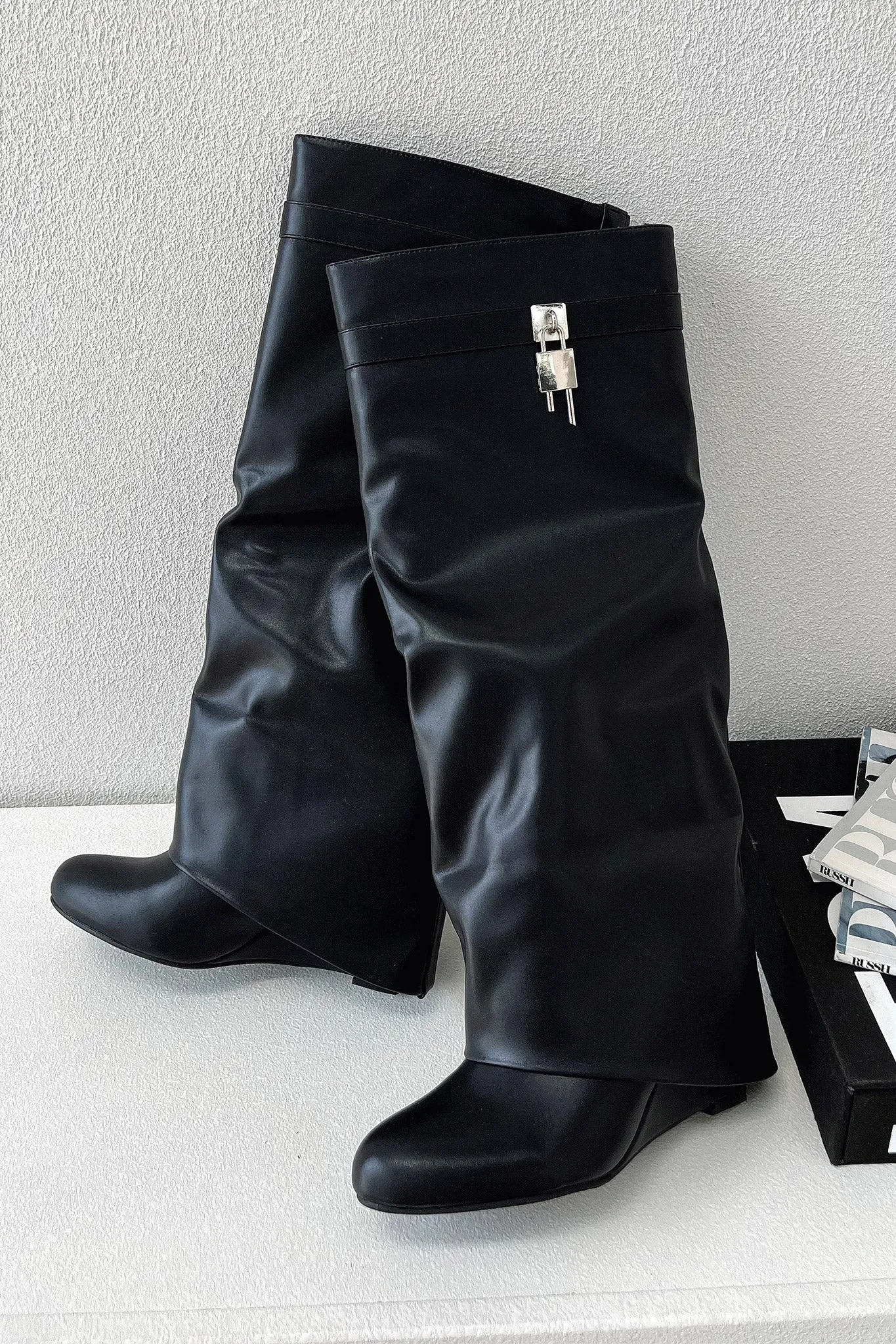 Isabelle™ Women's Black Knee-High Boots